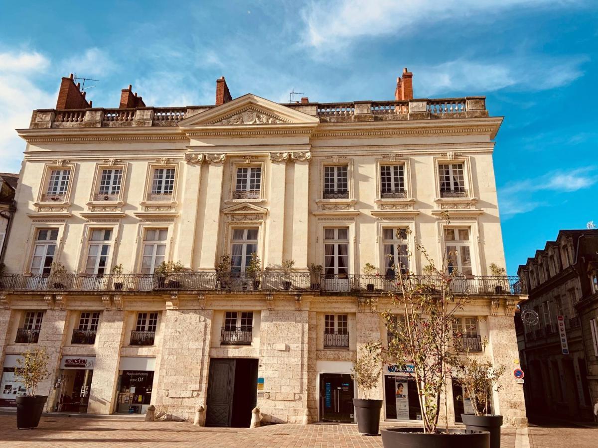 Club Napoleon Saumur Exterior foto